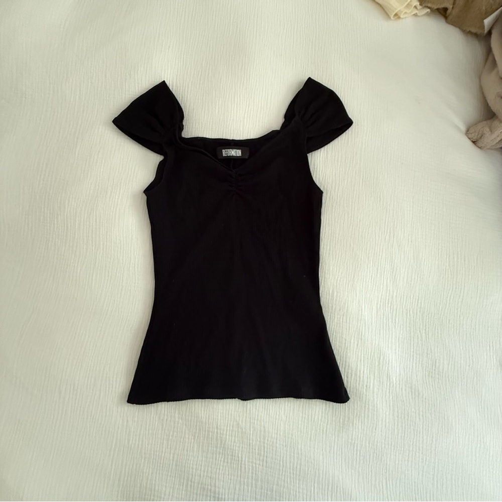 Reformation Black Women's off shoulder Top